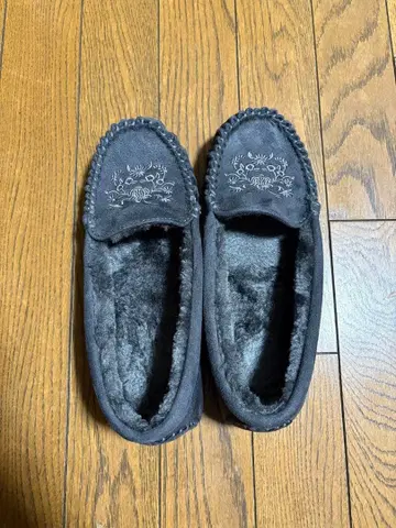 그레이 스웨이드 모카신 퍼 안감