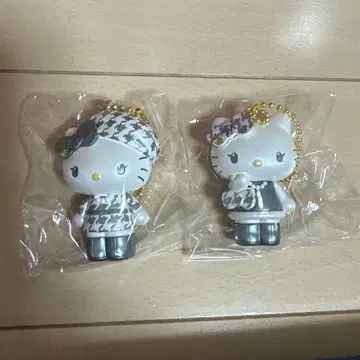 헬로키티 시크릿 마스코트 참 미미