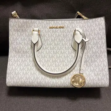 MICHAEL KORS 화이트 숄더백