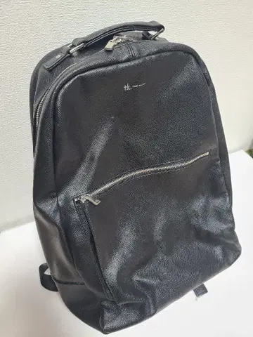 다케오 키쿠치 가죽제품 백팩