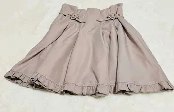 ROJITA 밑단 프릴 하트 비쥬 버클 스커트