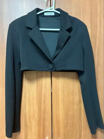 melt the lady 아우터 자켓 숏 기장