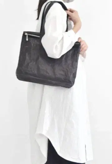 새상품 카와카와 kawa-kawa alumi 토트백