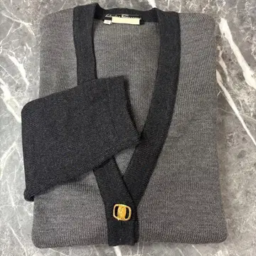Salvatore Ferragamo / 가디건 / S 사이즈 / 빈티지
