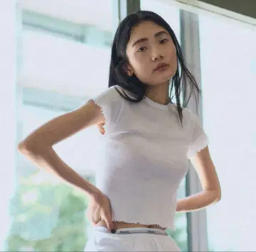 Hanes x DODO JEAN 모모치하루 콜라보 크롭 T셔츠