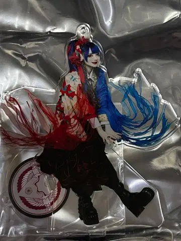 마큐로 유우리 여름 의상 아크릴 스탠드