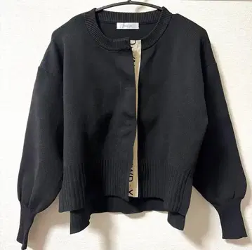 Erinee Law 블랙 니트 가디건