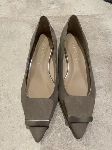 LE TALON 그레이 스틸레토 펌프스 23cm