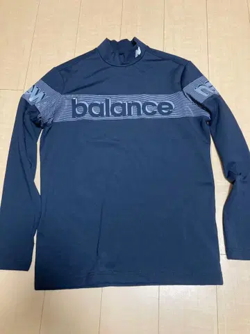 뉴발란스 블랙 긴팔 셔츠