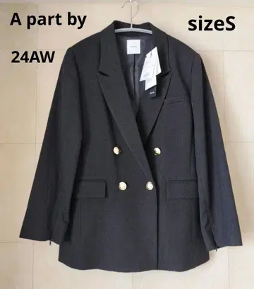 A part by 24AW 테일러드 슬릿 자켓