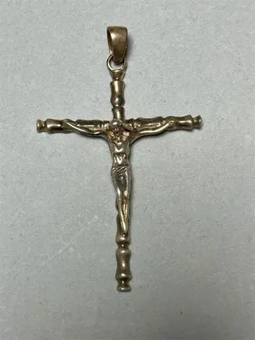 실버 십자가 펜던트
