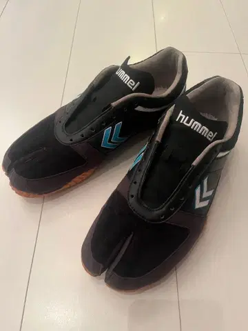 새상품급 hummel 블랑카레3 풋살화 25.5cm