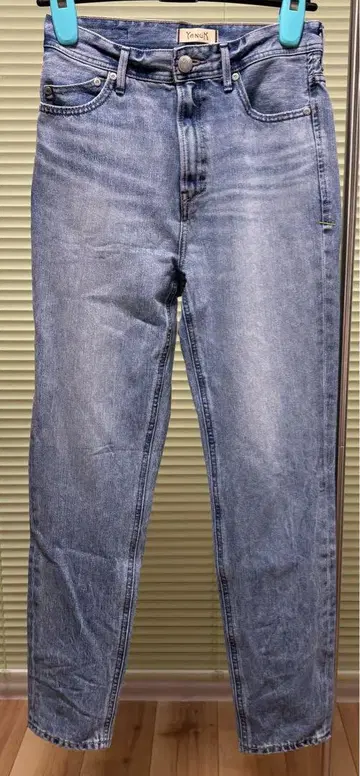 트릭 데님 하이웨스트 슬림 테이퍼드 'RUTH'