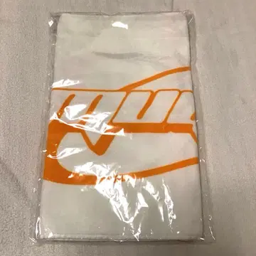 [ 완판템 ] muque 로고 타월 오렌지 2025 여름 굿즈