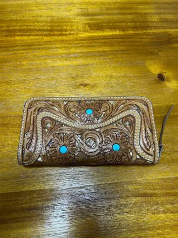 가죽 엠보싱 가공 장지갑 천연 가죽