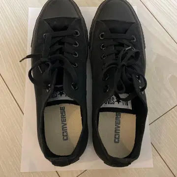 CONVERSE 블랙 로우컷 스니커즈 US 7