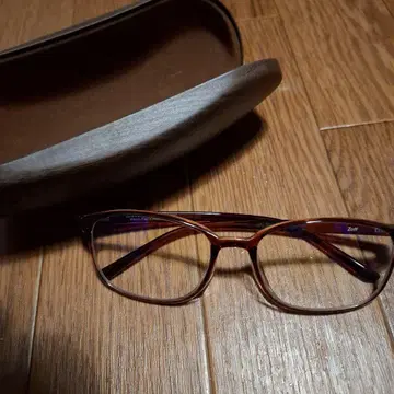 Zoff 브라운 사각형 안경 케이스 포함