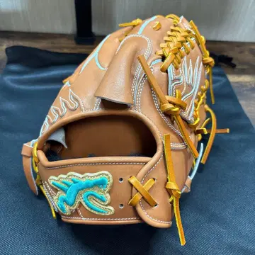 RYU 그로브 불꽃 자수