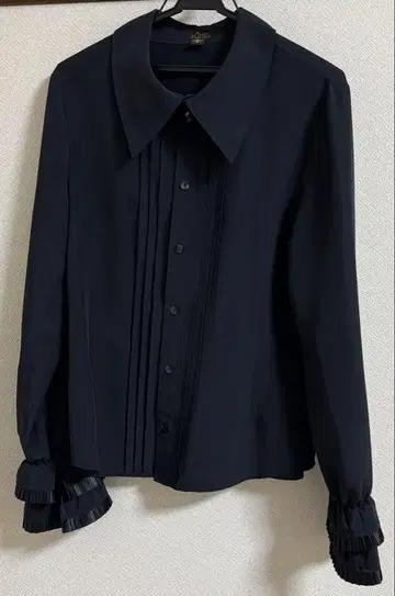 앨리스와 해적들 프릴 셔츠 블랙