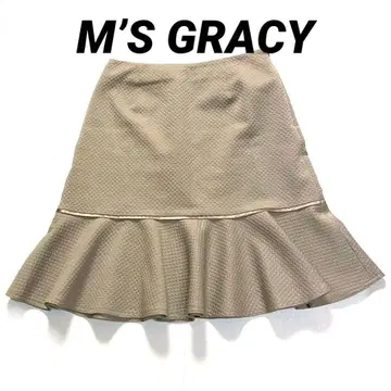 엠즈 그레이시 플레어 스커트 40 베이지 깔끔 고급 출퇴근