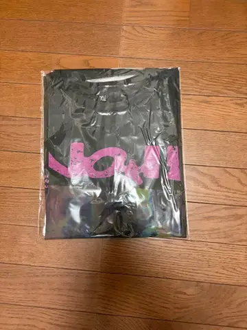 Number_i 티셔츠 스미쿠로