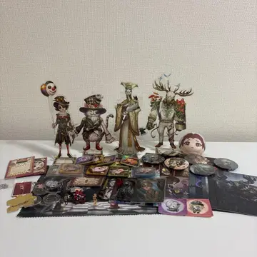 아이덴티티 V 굿즈