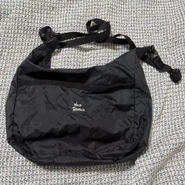 WILD THINGS 블랙 숄더백