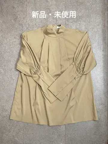 [미사용 새상품] STYLEMIXER 베이지 퍼프 슬리브 긴팔 셔츠