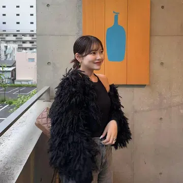 스나이델 볼륨 프린지 가디건 블랙