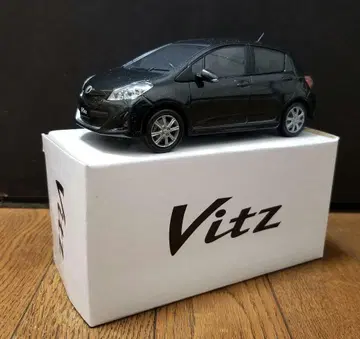도요타 Vitz 1/43 미니카 RS 블랙