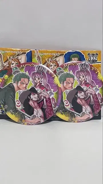 ONE PIECEBIG 캔뱃지. 최강 트리오 ver. 조로 페로나 미호크