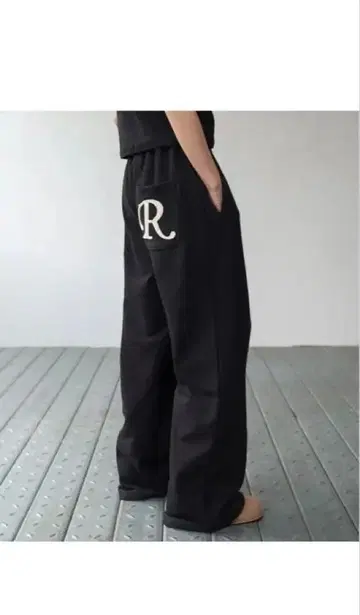 ROCKCAKE Applique R 포켓 조거 S 사이즈