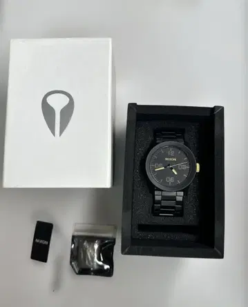 NIXON PRIVATE SS 닉슨 손목시계 매트 블랙 골드