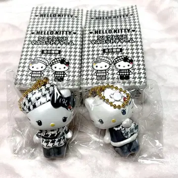 헬로키티 흑백 걸리시 시크릿 마스코트 참 2종