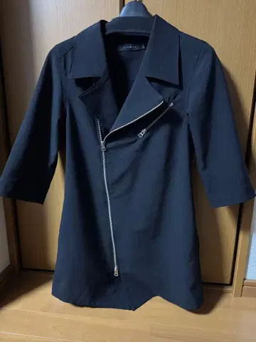 CIVARIZE 블랙 슬리브 자켓