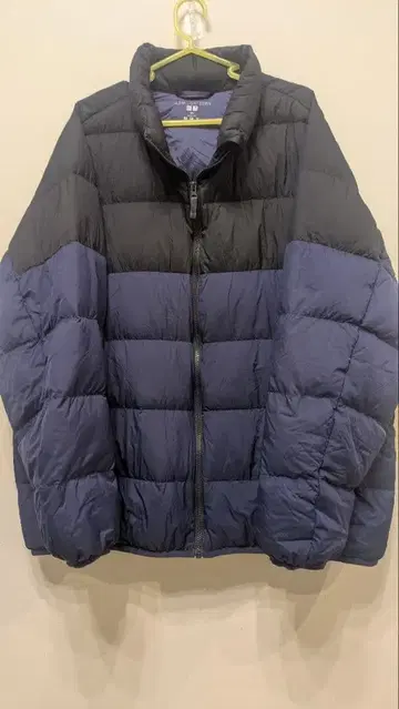 유니클로 울트라 라이트 다운 자켓 (3D컷 와이드 퀼트)