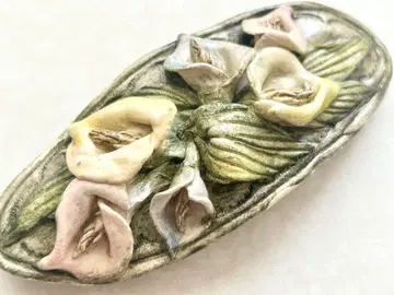 골동품 앤티크한 느낌의 컬러 디자인 꽃 헤어 바레타 머리 장식