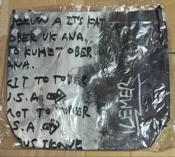 해피플라워도 넣을 수 있는 숄더백 JOJO [마블 블랙]