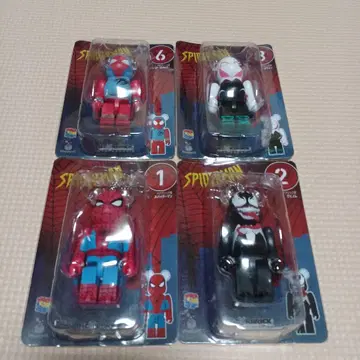 베어브릭 스파이더맨 2