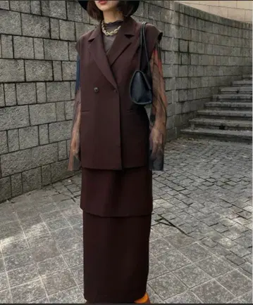 Ameri TIGHT TIERED SKIRT SET UP