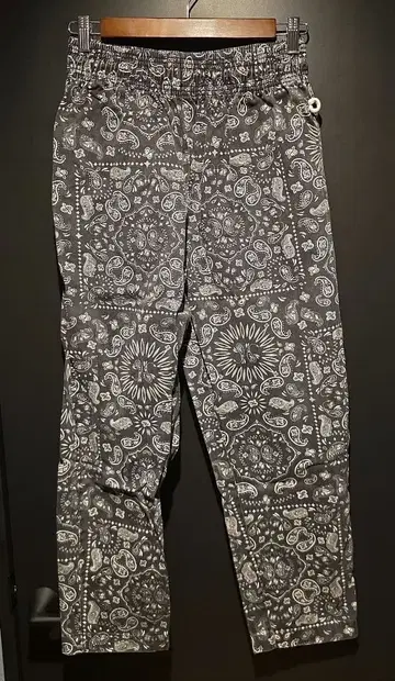 쿠쿠맨 반다나 패턴 이지 팬츠 셰프 팬츠