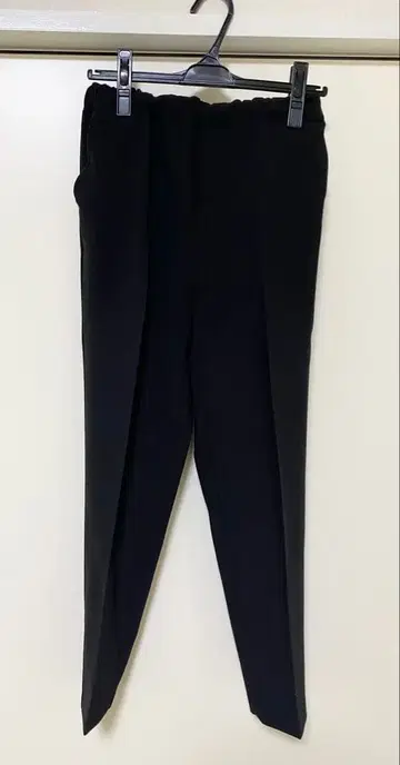 eLLa 테이퍼드 팬츠 블랙 S