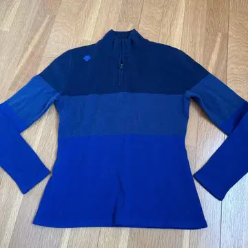 데상트 하프 지퍼 니트