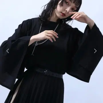 [ HARE ] 하레 스퀘어 롱 슬리브 T