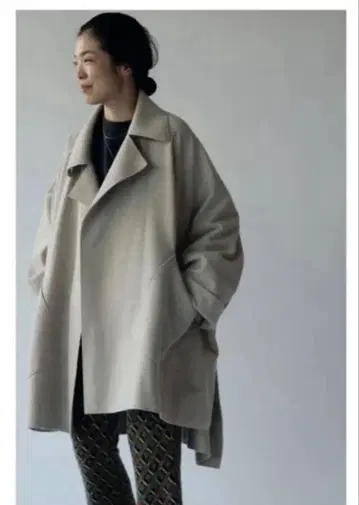 IENA COG THE BIG SUMOUK SQUARE 코트