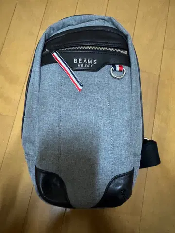 BEAMS HEART 그레이 숄더백