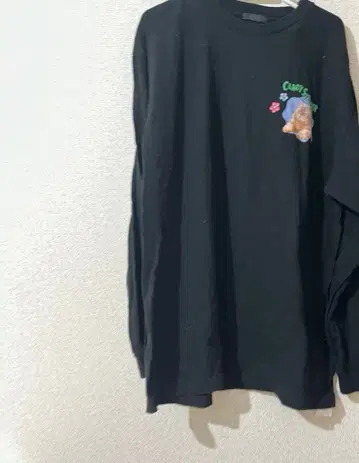 캔디 스트리퍼 긴팔 티셔츠 블랙 고양이