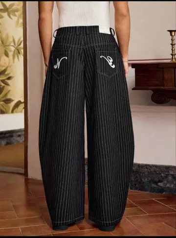 SWAVVY 스트라이프 와이드 팬츠
