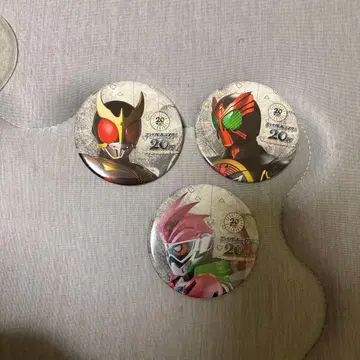 가면라이더 캔뱃지 쿠우가 오즈 에그제이드