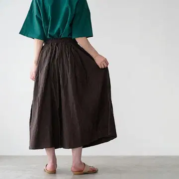 쳔 선생님의 일상복 두꺼운 소재 롱 스커트